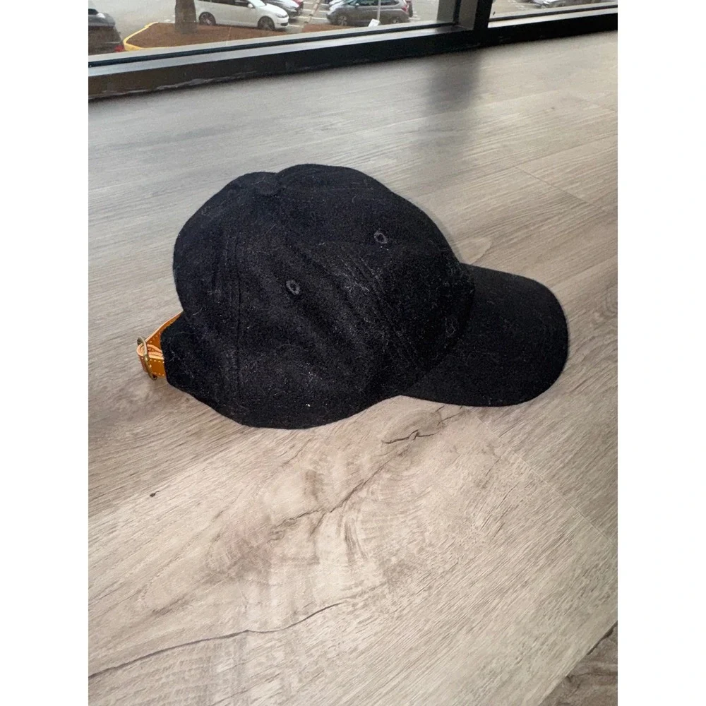 Lift Down Wool Cap Black